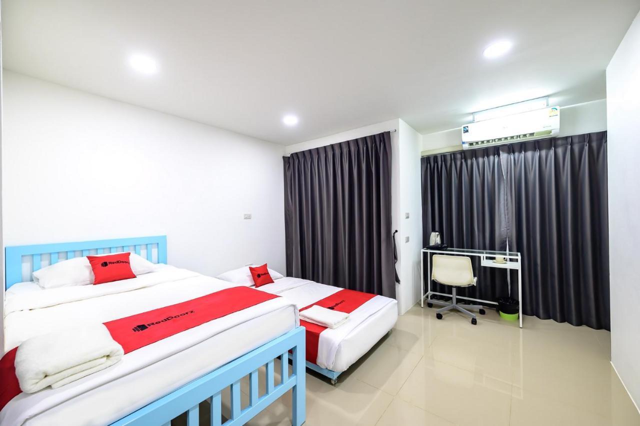 Hotel The Living Block Bangkok Exterior foto